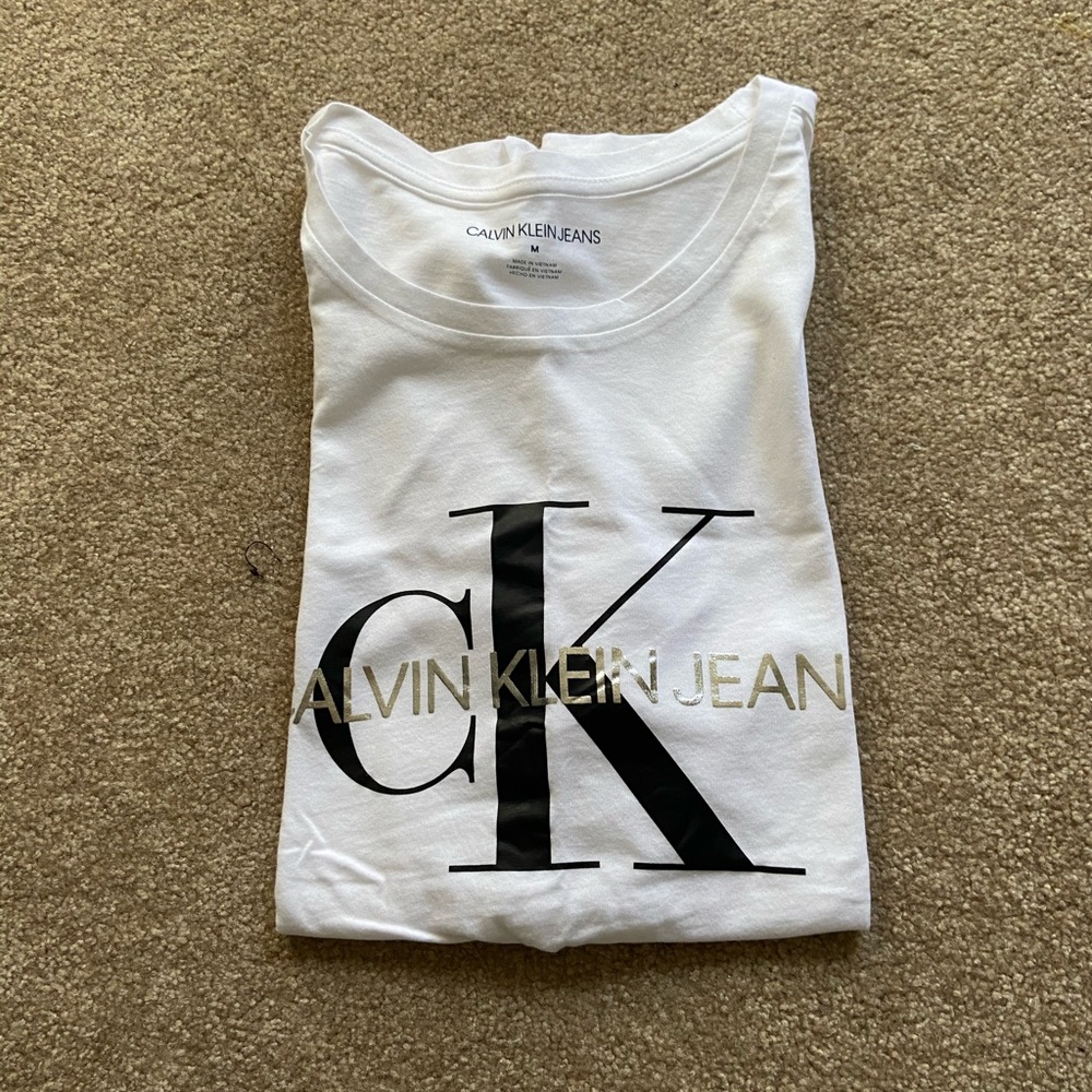 Calvin Klein tee